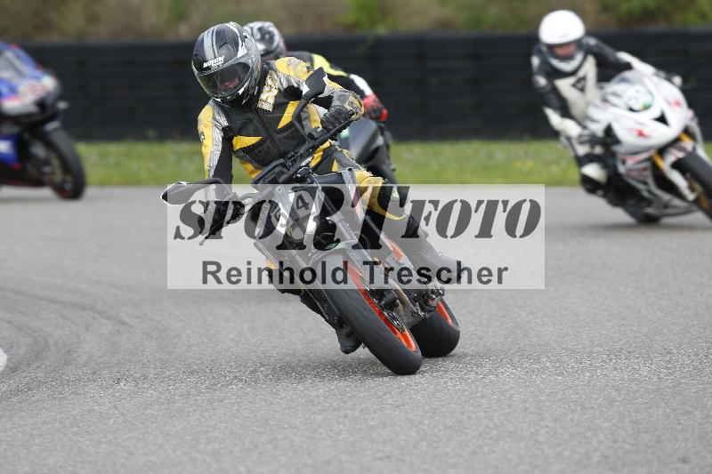 Archiv-2025/53 16.09.2025 Track Day Domi Aegerter ADR/Gruppe gruen/54